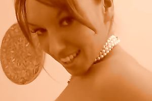 Insatiable and elegant bimbo in softcore lesbo act