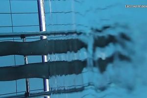 Hot pale skin gingerhead hotwife in nylons underwater