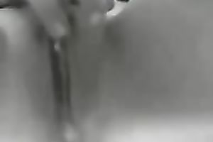 Nice wet crack fingerfuck workout performed by anon livecam model