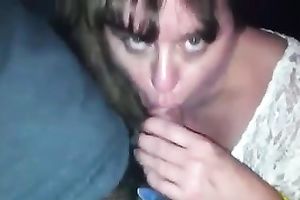 Brownhead mommy sucking large pecker deepthroat in non-professional episode