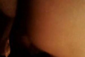 My barefaced girlfriend can't live without showing off her butt