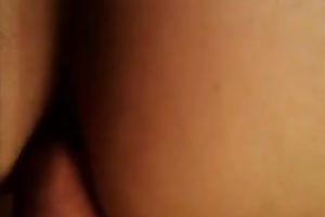 My barefaced girlfriend can't live without showing off her butt