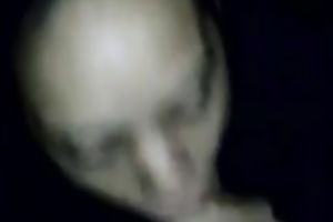 Ridiculously sexy mother I'd like to fuck with silky hair knows how to give a great head