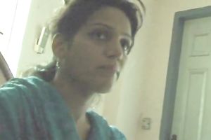 Amateur perverted black haired Paki wifey gets pushed missionary style