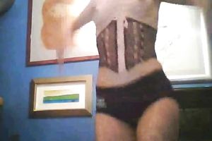 Pale skin anorexic livecam bitch dances showing off her mangos