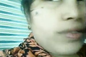 Cute non-professional Indian dirty slut wife gives quick head to her stud