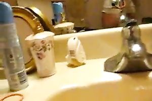 My girflriend is a youn and skanky bitch loving attention