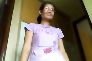 Mature black skin doxy disrobes in front of web camera