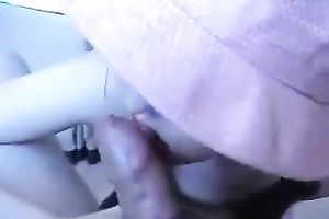 I taped the way my pale and skinny ex-girlfriend greedily sucked my dick