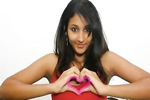 Slender quite leggy non-professional nympho flashed me her pleasing love muffins