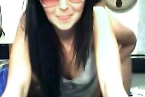 Dirty brunette hair skinny harlot shows off topless on livecam