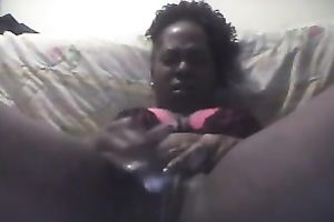 Insatiable ebony slutwife playing with her cum-hole in solo movie scene