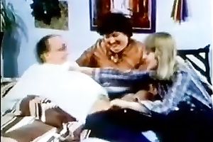 Skinny cougar and overweight dark brown milf having lesbo sex