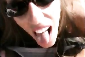 Nasty woman engulfing my weenie outdoor so this babe acquires huge facial