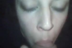 Sizzling hawt white bitch takes biggest load on her snappy tongue