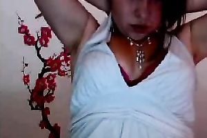 A priceless setting of beautiful large pantoons from a married woman