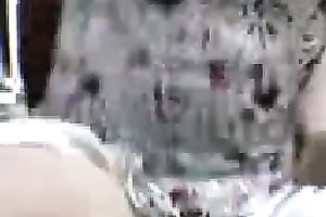 Nuahgyt Thai older hoe craves to show off her goodies