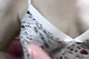 Nuahgyt Thai older hoe craves to show off her goodies