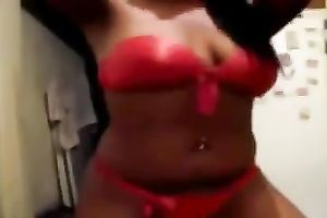 Twerking that fat gazoo in her bedroom in front of the camera