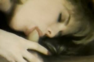 Filthy pale skin white classic harlots sharing one guy