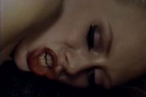 Skinny blonde tart acquires her cookie destructed on the ottoman