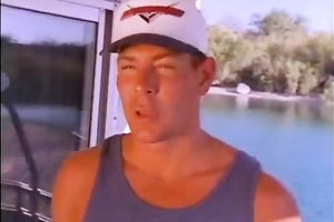 Hot ginger slutwife participates in dramatic act on the boat