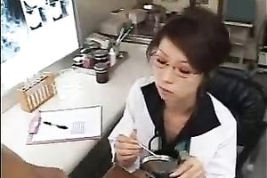 Horny Asian Italian office doxy getting lascivious at work