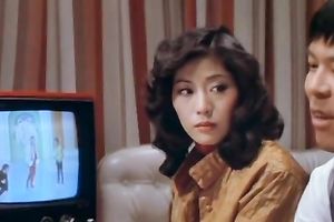 Japanese honey loved to receive her muff gangbanged hard