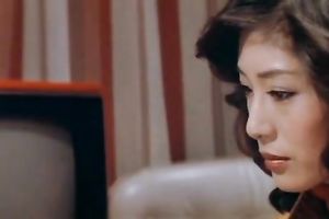 Japanese honey loved to receive her muff gangbanged hard