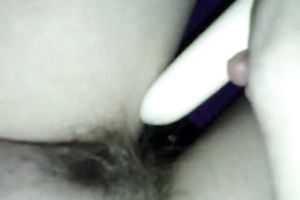 Pulling down my hose and enchanting myself with a sextoy