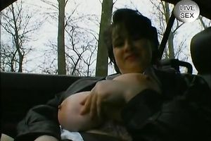 Adorable full-figured hottie with ideal shapes masturbates