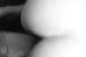 Stuck to the daybed head sex-toy was used by voracious dark brown nympho