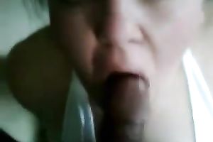 White juvenile babe blows to acquire her 1st portion of cum