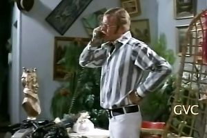 Kinky dawg greedily eats love tunnel of blonde head whore