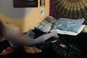 Cute skinny dilettante brunette GF let her BF eat her constricted wet crack