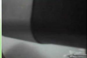 Mature Brazilian woman on livecam will flash her wazoo