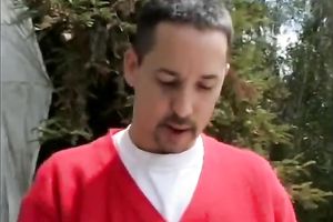 Hot legal age teenager college sweetheart giving a hawt oral job at out door to her bf