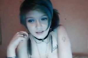 Attractive legal age teenager exposes her heavy billibongs during the time that chatting to me on the web