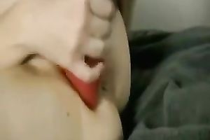 Big plastic sex toy reaming her constricted and soaked snatch