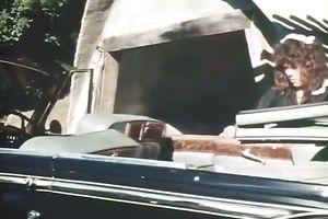 Sizzling skinny housewife admires a dude with her oral job skills