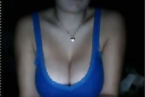 Kinky dilettante anon webcam MILFie sexpot was exposing her hot large boobs