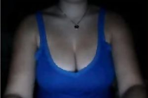 Kinky dilettante anon webcam MILFie sexpot was exposing her hot large boobs
