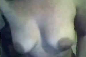 Kinky dilettante web webcam floozy showed off her natural usual mangos
