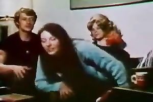 This stud finds his GF a lot greater quantity hot in missionary position