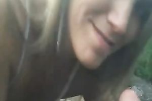 Light haired sinful nympho sucked my buddy's 10-Pounder during picnic time