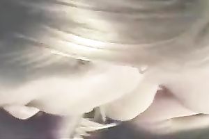 Sexy cheating wife gets her throat full of cum in dilettante episode