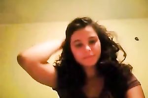 My curly-haired ex GF fingers her muff in cam solo scene