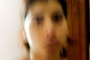 Busty Indian brunette hair white women dressing up in saree on livecam