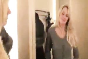 Playing with my lesbo partner and filming it all on livecam