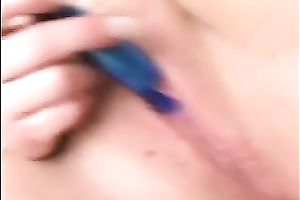 She can't live without to play with her all moist and loose love tunnel when that babe is alone